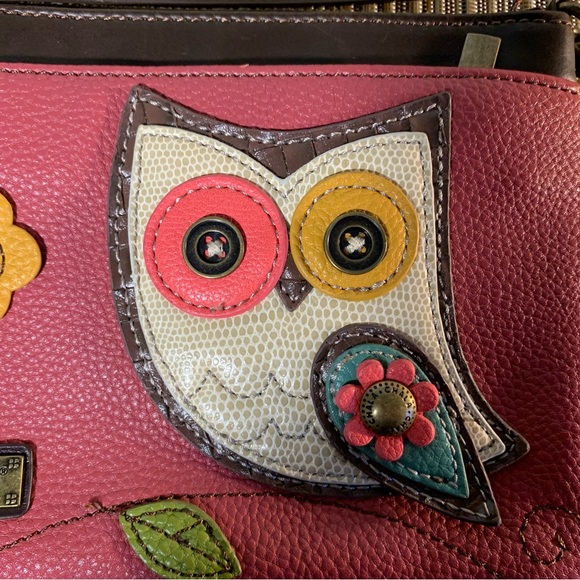 Chala Crossbody Purse Owl Design Pink Faux Leather Adjustable Strap - Picture 3 of 10